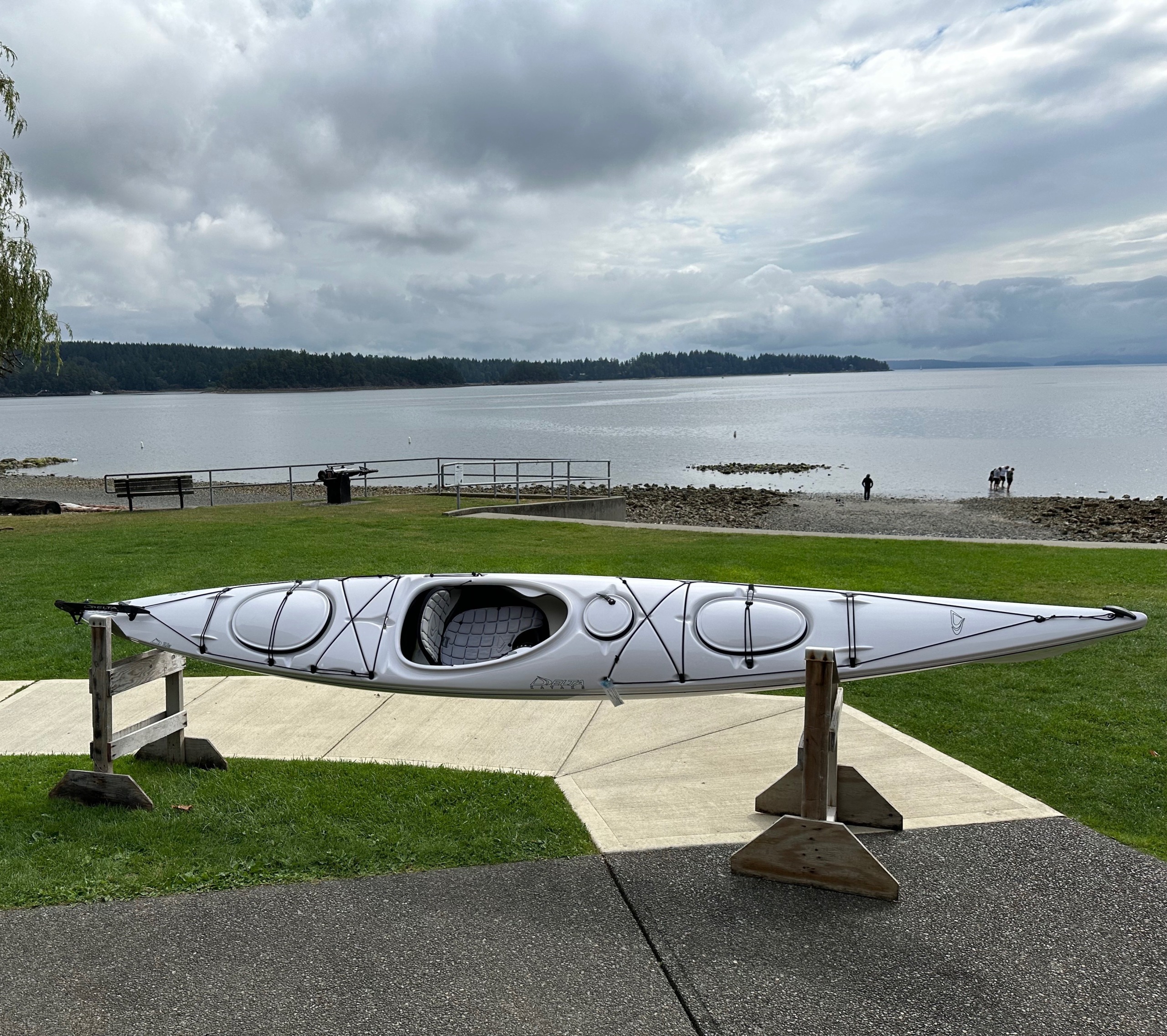 White 15.5 Delta 15.5 White